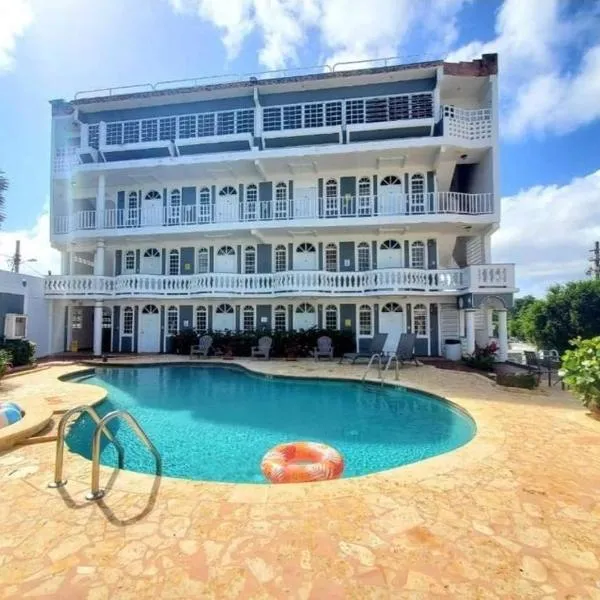 The Village Inn, hotel v destinaci Carolina