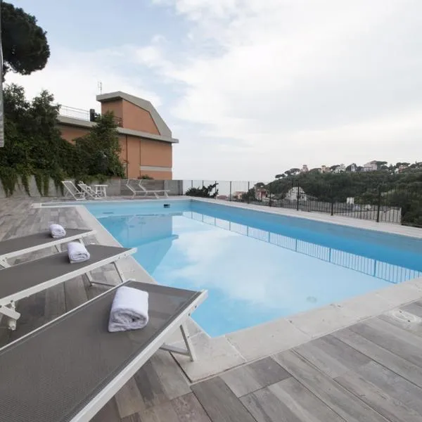 Residence Felice – hotel w mieście Celle Ligure