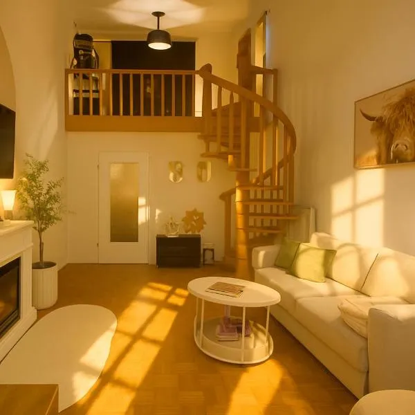 Bayerischer Wald Hideaway, nähe Passau, Garten, Kamin, Galerie,, hotel in Waldkirchen