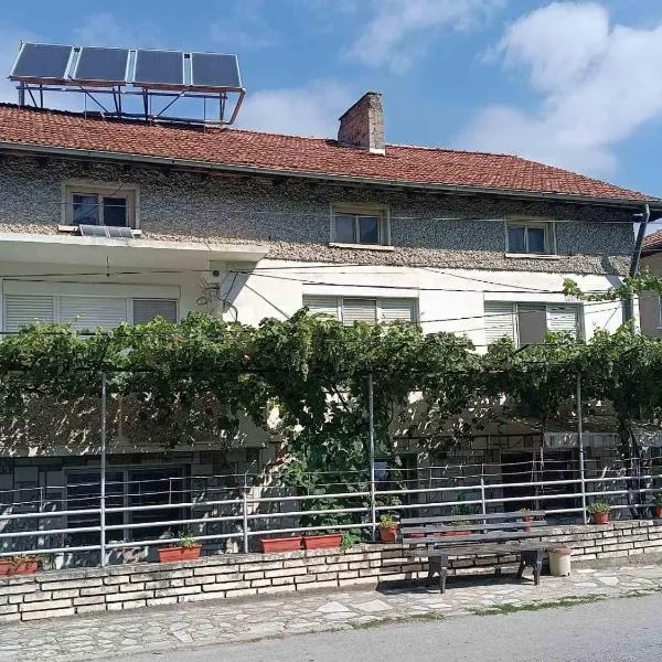 Стаи за гости ВЪРБАНИ, hotel in Velingrad