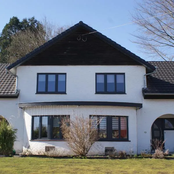 Bizette67, hotel a Herstal