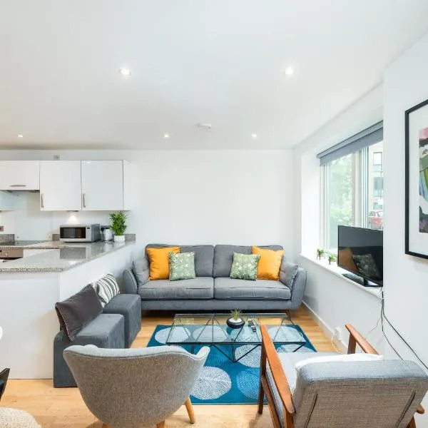 Large Bright 4-Bedroom Flat, heart of Shoreditch, large balcony