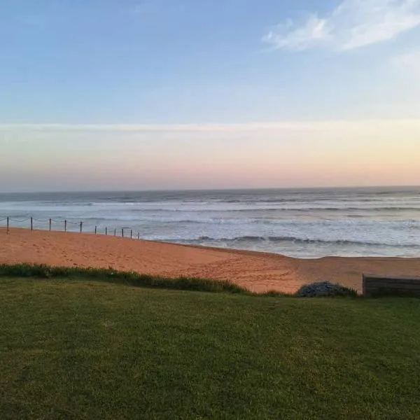 Beach Front 4, hotel in Hentiesbaai