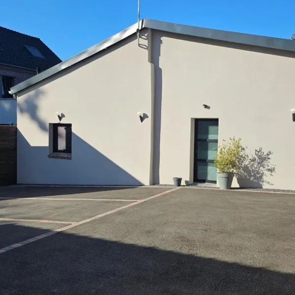 Gîte Le Carré 17, hotel v destinaci Lillers