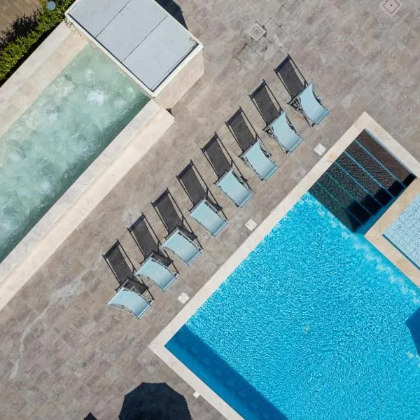 Golden Apartments, hotel in Marina di Cecina