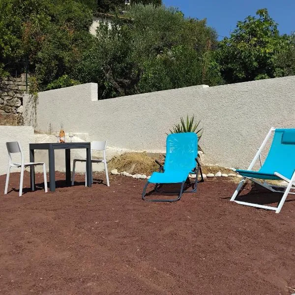Le Mazet du Salagou, Hotel in Clermont-lʼHérault