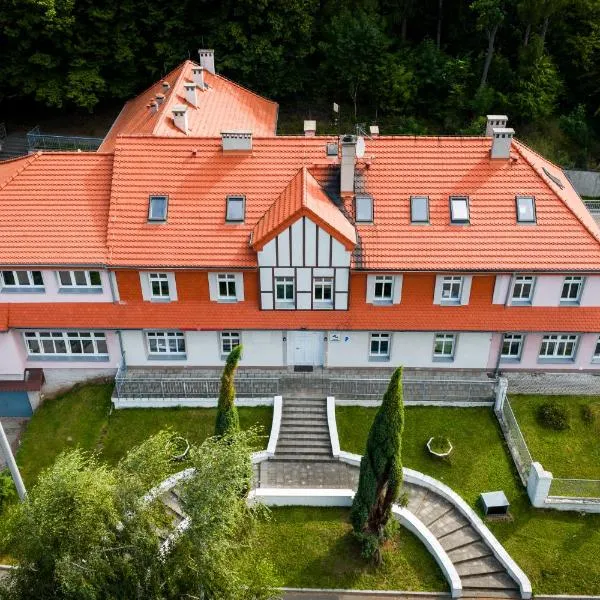 Dworek Szumilas, hotel a Prudnik