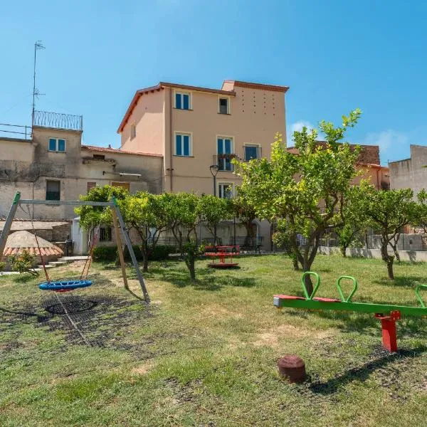 Palazzo Lucia, hotel in Ascea