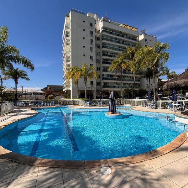 Apto Cond prox a cidade do Rock 2Qt com piscina 4 pessoas na Barra da Tijuca e Recreio - Foto 4