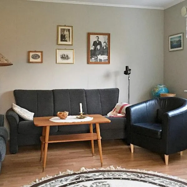6 person holiday home in Storsteinnes, hotel in Storsteinnes