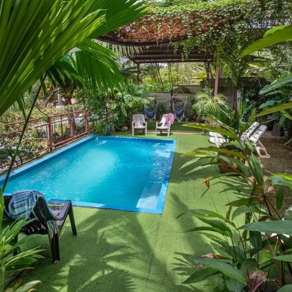 Villas Jacquelina, hotel in Quepos