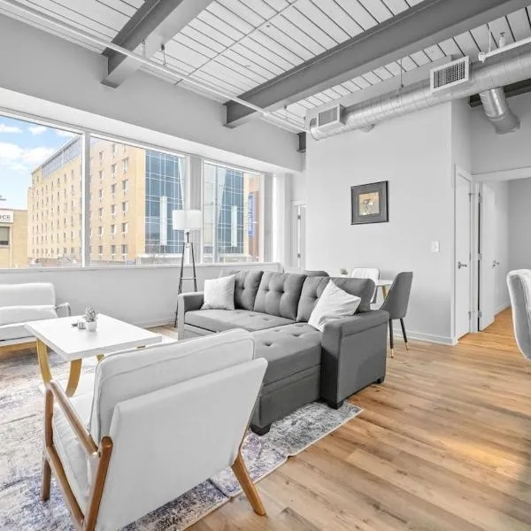 Spacious 2 BD Apt l Downtown Cleveland l Free Parking, hotel a Cleveland
