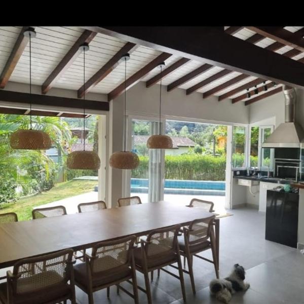 Casa Toque Toque pequeno em condomino