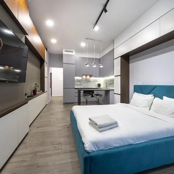 Nikira apartment 49 Smart Plaza Obolon metro Minsk, hotel a Kíev