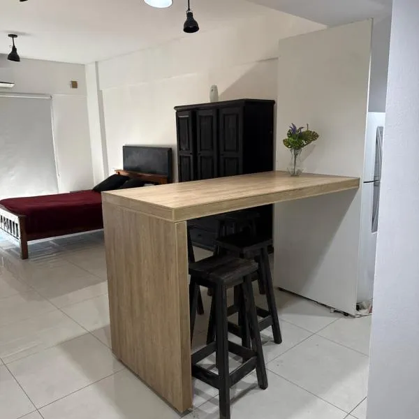 Loft Boutique Berazategui Centro, khách sạn ở Berazategui