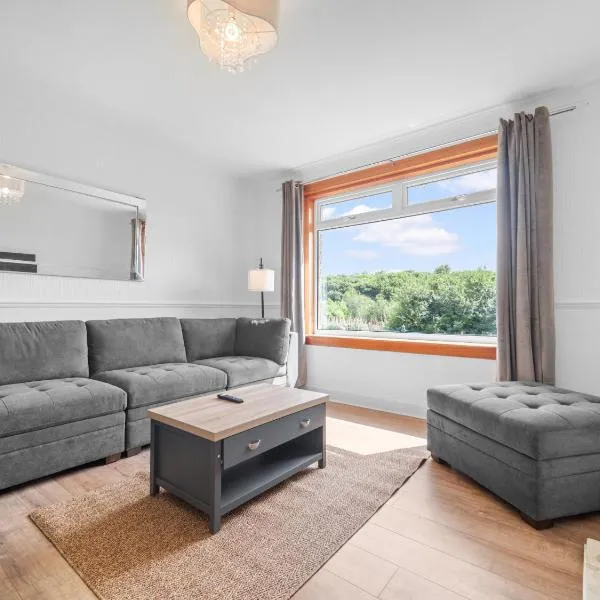 Whiteside 3 Bedroom Apartment - Bathgate, hôtel à Bathgate