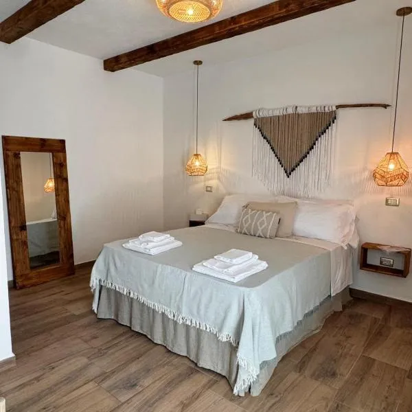 Domo s eliga, hotel in Padru