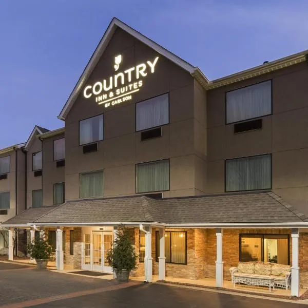 Country Inn & Suites by Radisson, Asheville - Outlet Mall, hotel in Asheville