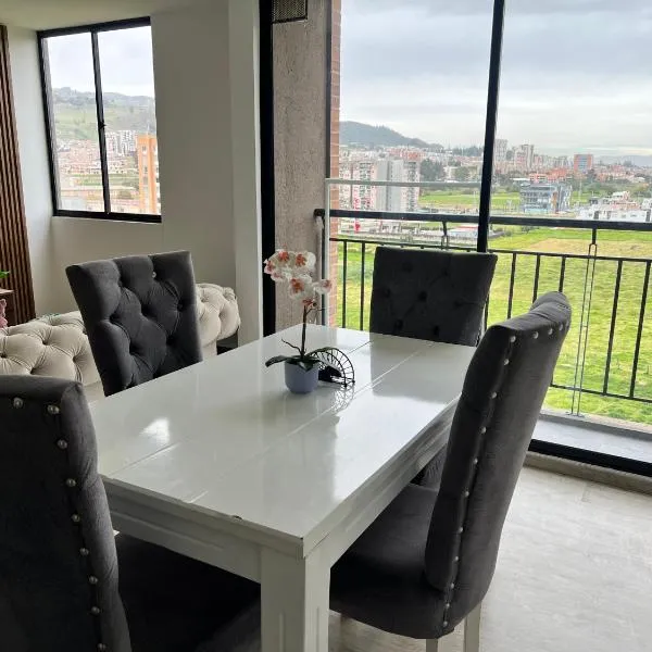 Nuevo Apartamento frente al Centro Comercial VIVA, hotel in Tunja