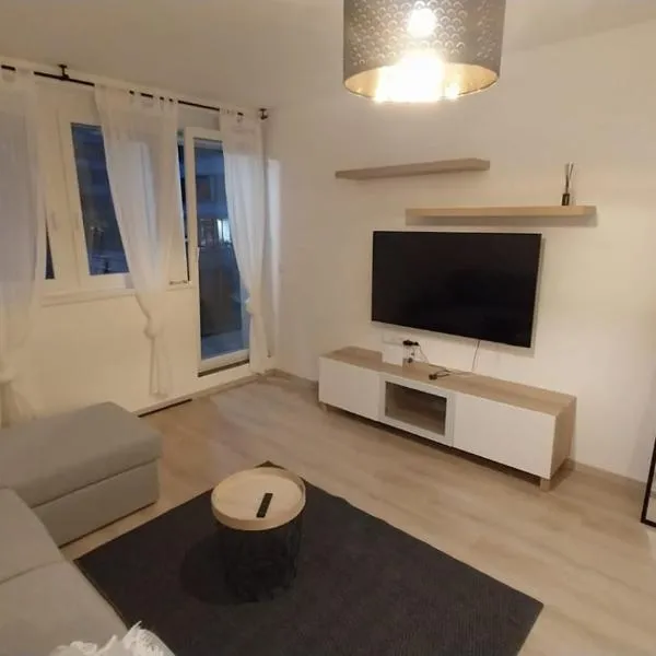 Harmony Terrace with free garage: Budapeşte'de bir otel
