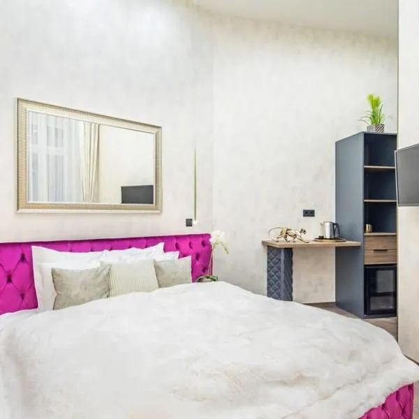 Ultra Central Modern Luxury, hotel in Budapest