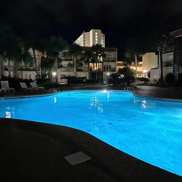 Locally Owned Condo At The Villas, hotel en Biloxi