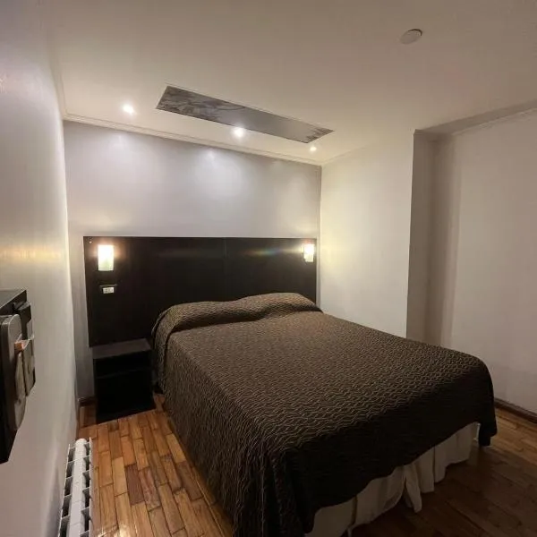 Rosario में, होटल Hotel Zurich