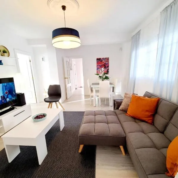 Apartamento Sol y Sur- Netflix y Parking Gratis, hotel en Almería
