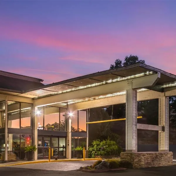 Best Western Plus Sonora Oaks Hotel and Conference Center, hotel em Sonora