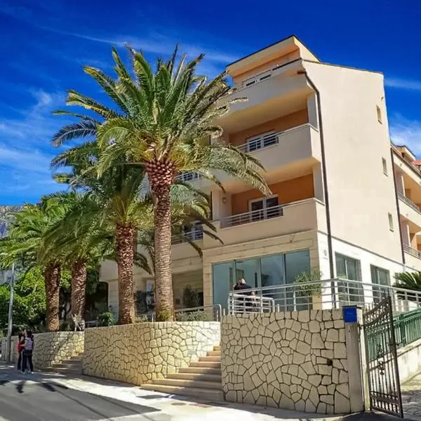 Hotel Neptun Gradac, hotel in Gradac