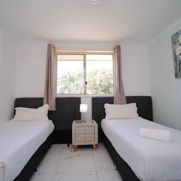 Golf Place Inn Wollongong, hotel v destinaci Wollongong