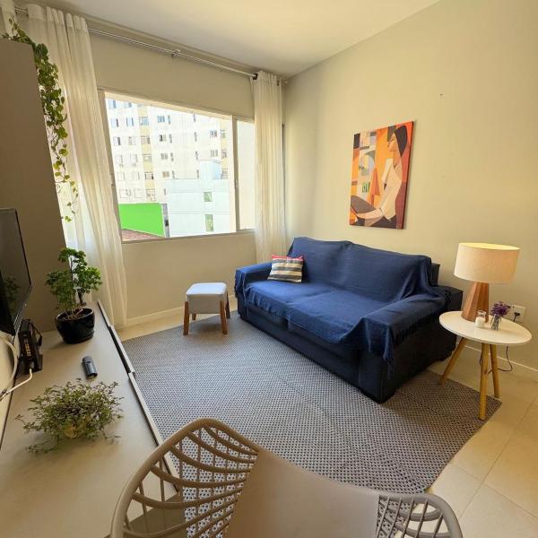 Apartamento no Centro - conforto e praticidade - Foto 2