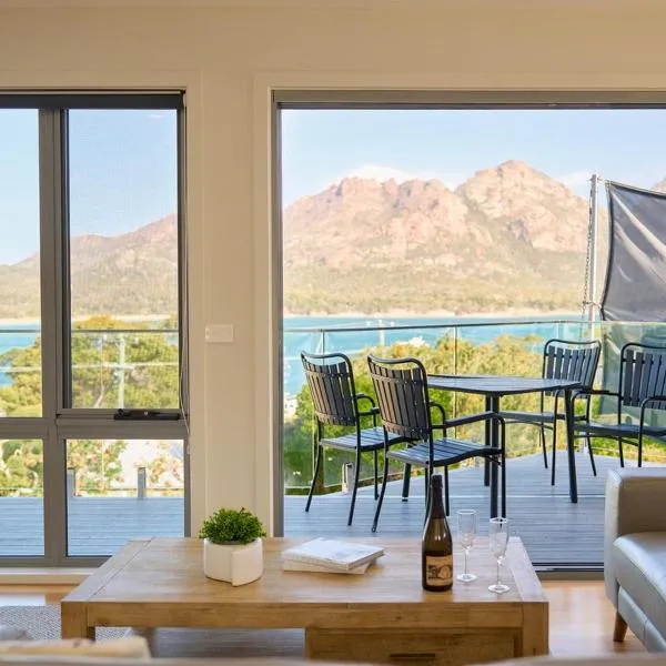 Deja Blue 2 - Freycinet, hotel in Coles Bay