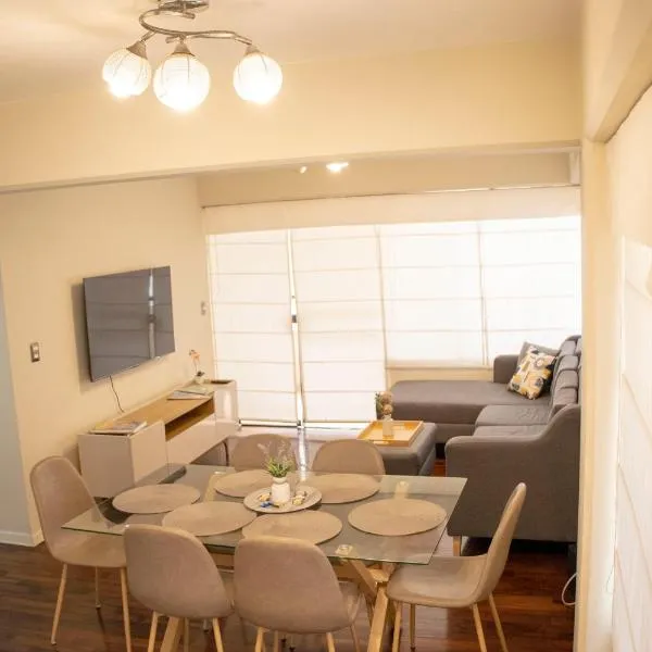 Remodeled apartment in Miraflores for 7, hotel in Lima