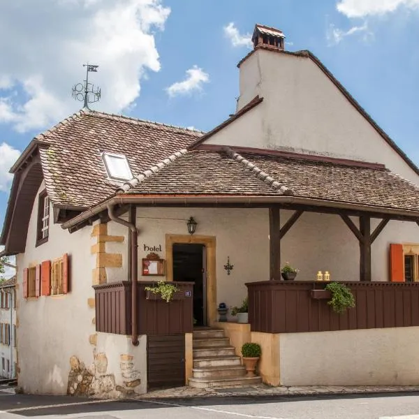 Hôtel Les Vieux Toits, hotelli kohteessa Neuchâtel