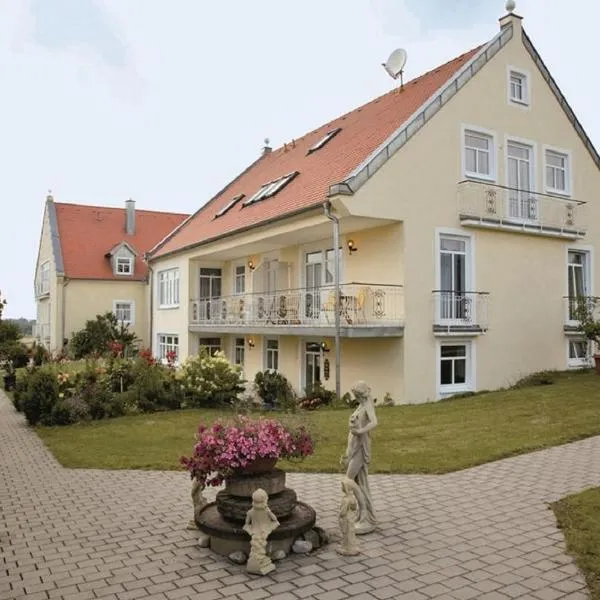 ausZEIT - Ihr Sibyllenbad Gästehaus, hotel en Neualbenreuth