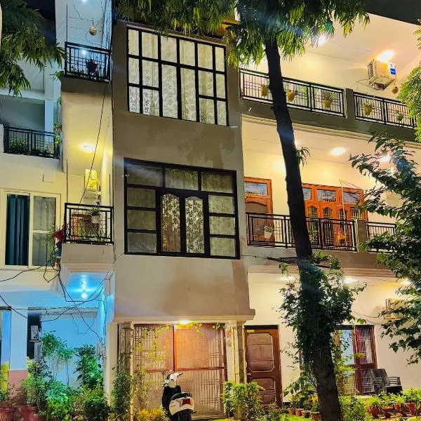 Alibaba’s Indiana Homestay, hotel v mestu Agra