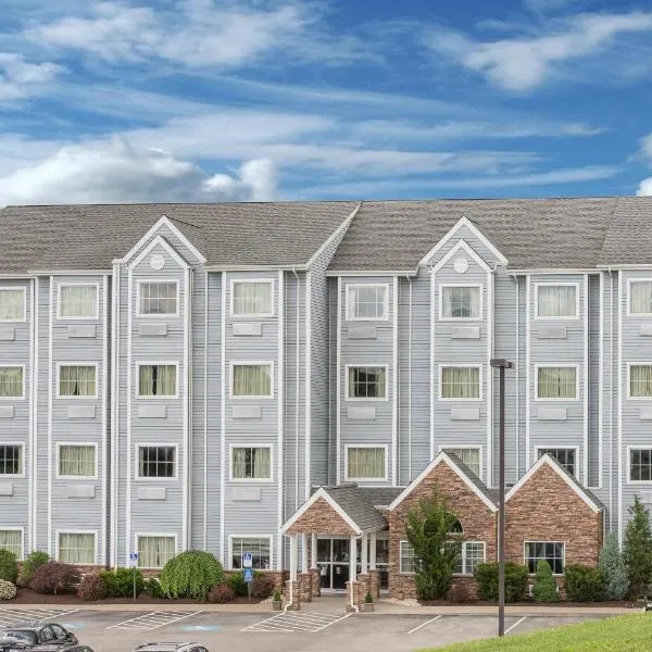 Microtel Inn & Suites by Wyndham Waynesburg, hotel en Waynesburg