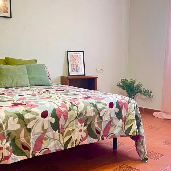 Casa Rural Alcubillas, hotel in Las Alcubillas Altas