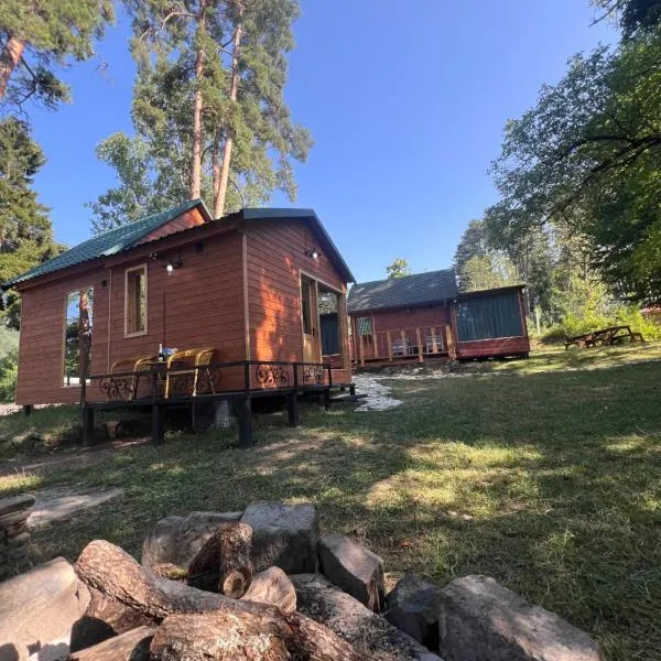 Eco Cottages Borjomi, hotel v destinaci Bordžomi