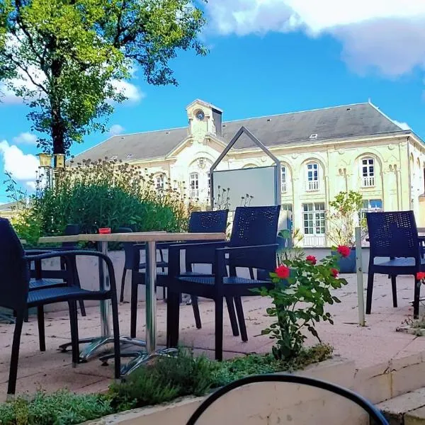 Hôtel JurJura, hotel in Dole