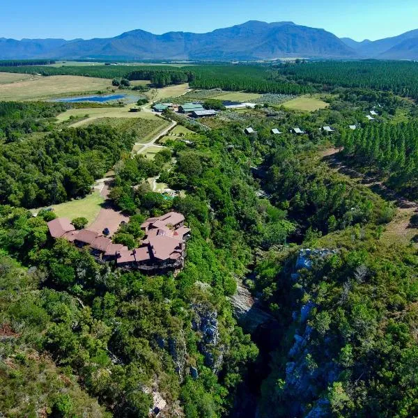 The Fernery Lodge & Spa, hotel em Stormsrivier