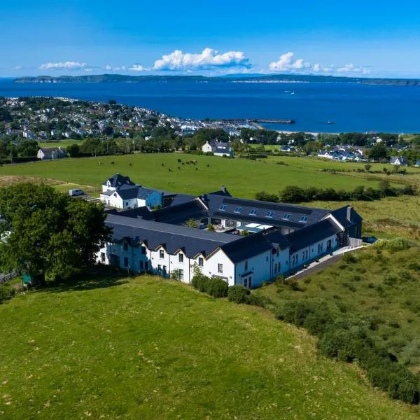 The Salthouse Hotel, hotel in Ballycastle