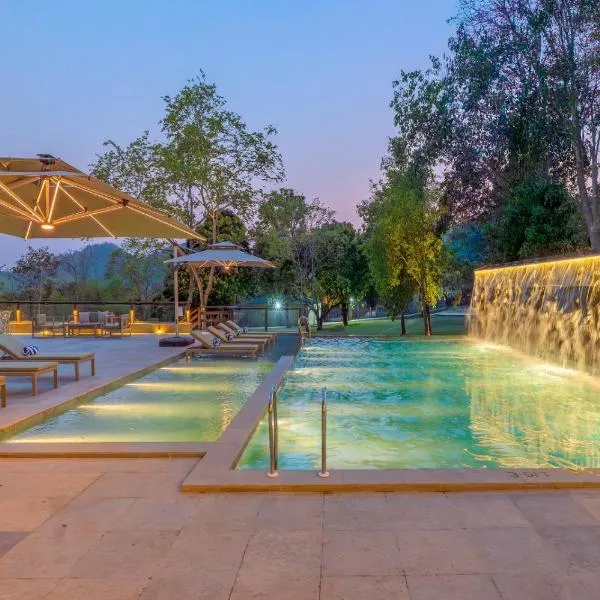 Paatlidun Safari Lodge, Jim Corbett, hotel in Garjia