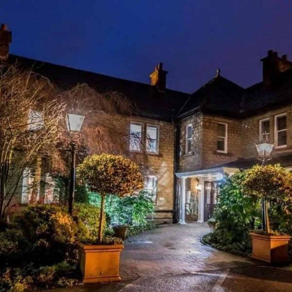 The Old Golf House Sure Hotel Collection by Best Western, hotel in Huddersfield