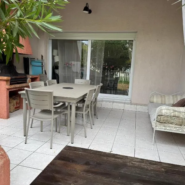 Mini villa Corse du sud Residence U Re D Alzetu, hotel i Lecci