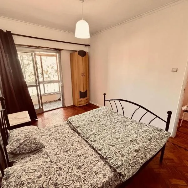 Solace Apartment, хотел в Одивелас