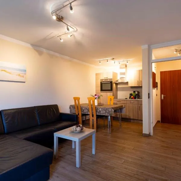 _DKK1d_ Ferienwohnung Seemoewe, hotel in Niendorf