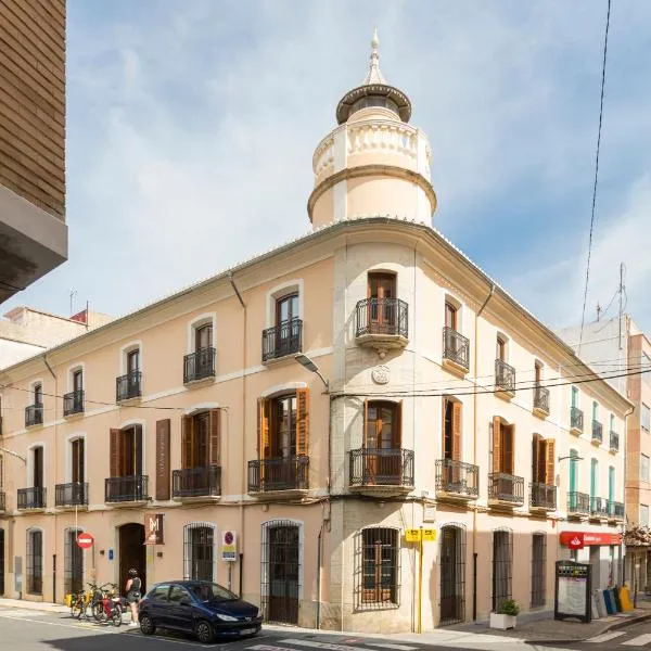 Hotel La Marsellesa, hotel in Pego
