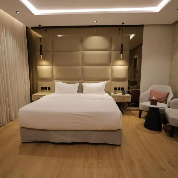 XYZ Hotel Al Yasmin, hotel en Riad